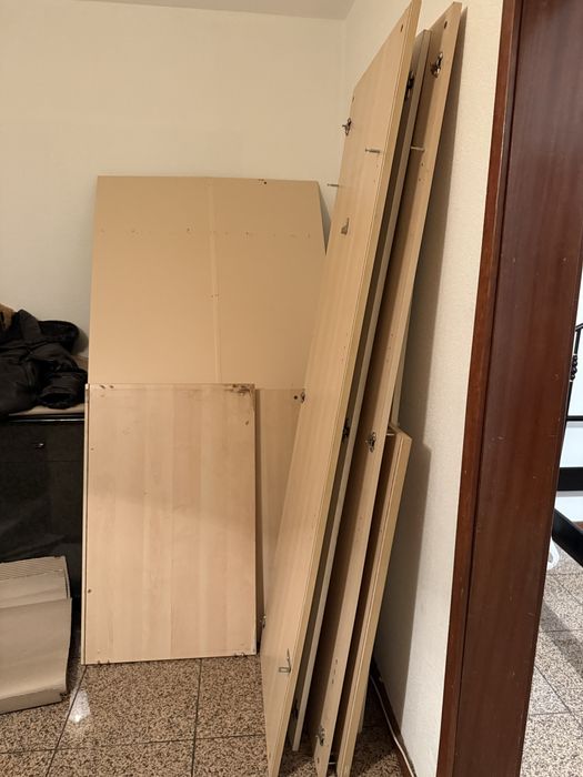 Roupeiro de duas portas