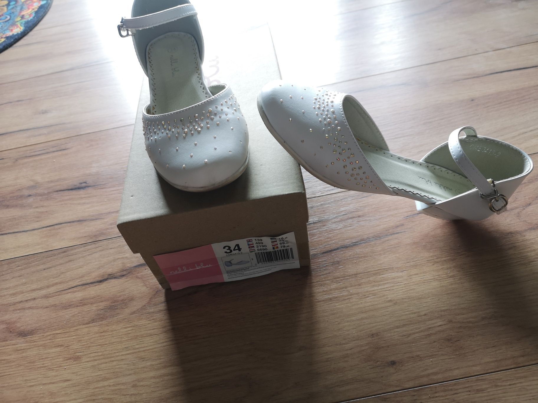 Buty komunijne r 34  białe z kryształkami