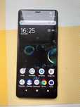 Смартфон Sony Xperia XZ3