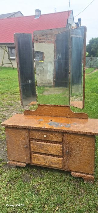 Toaletka do renowacji