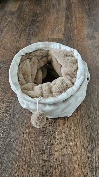 Tunel - zabawka dla kota