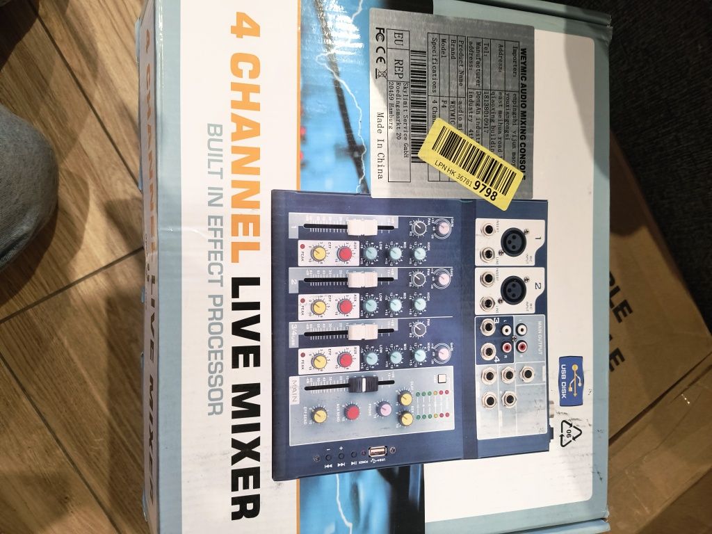 Chanel live mixer