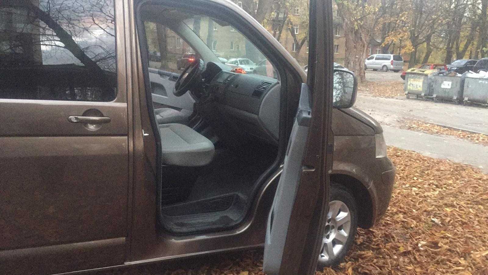 Volkswagen Caravelle 4х4 2006рік