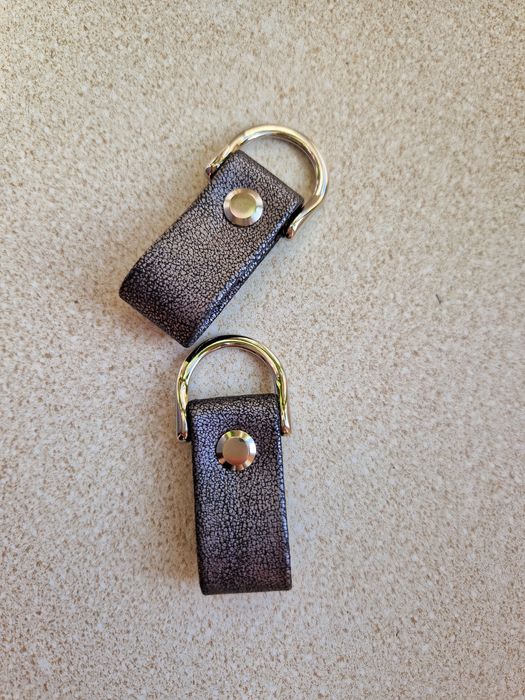 CZARNE/ srebrny błysk Nowe zaczepy eco + srebrne okucia do obag moon