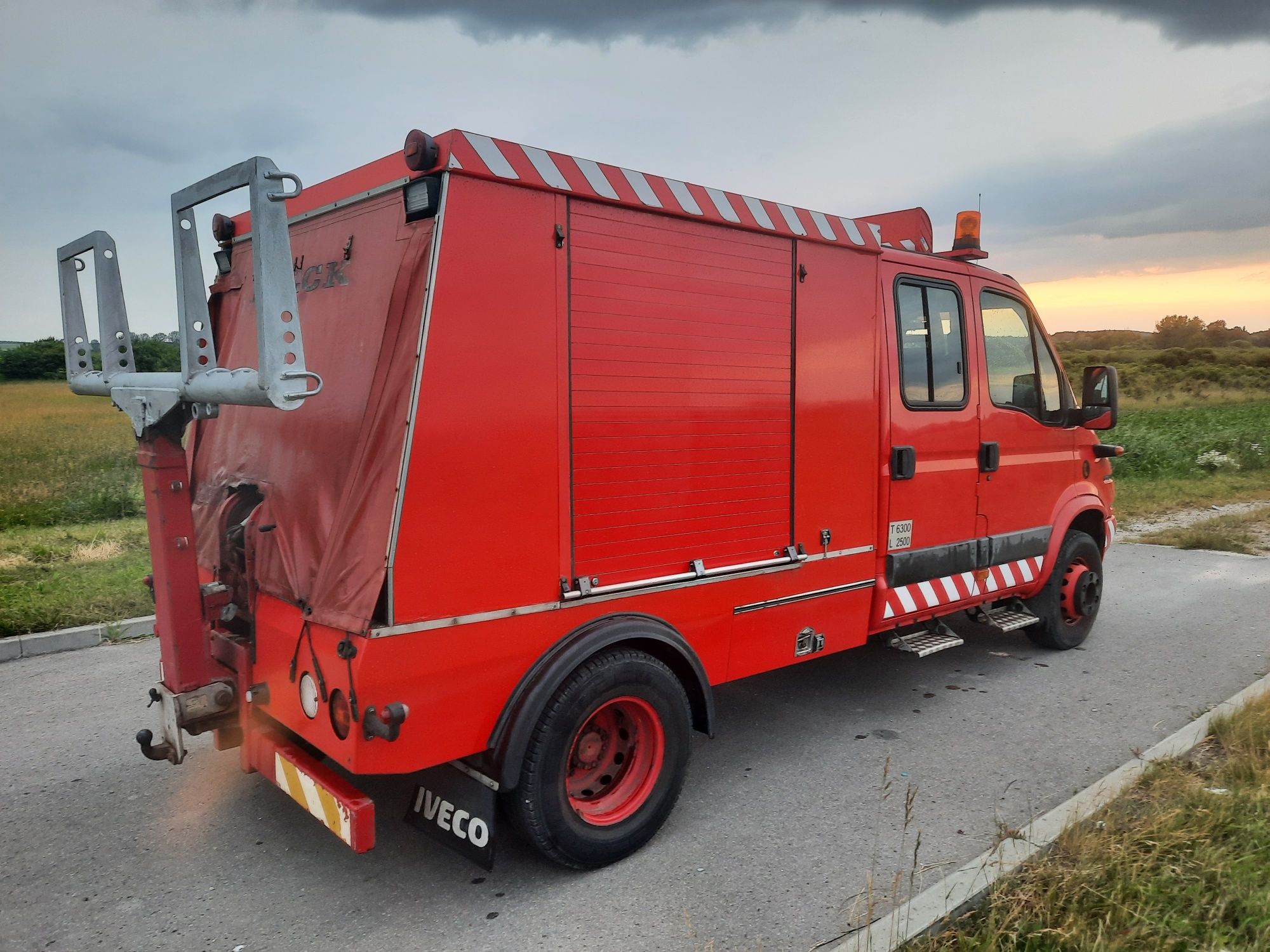 Holownik Pomoc Drogowa Iveco 65C15 Długie Opłaty