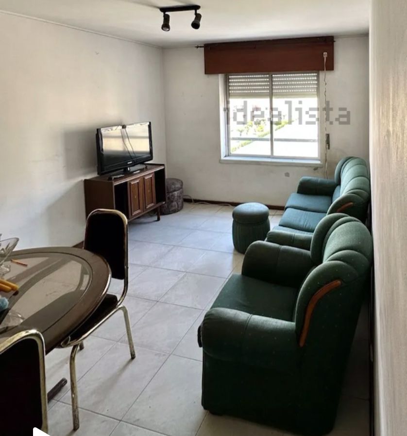 Mobilia de quarto e sala