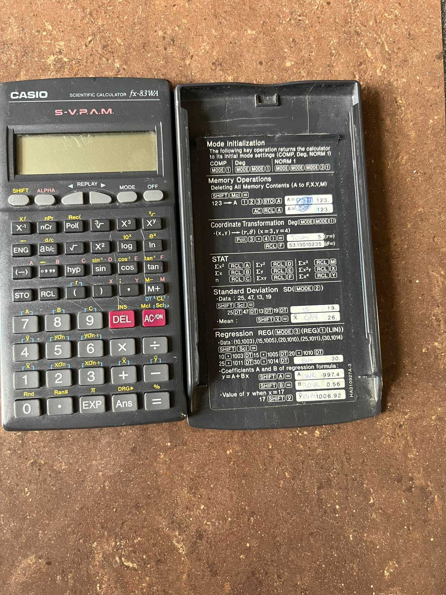 Kalkulator naukowy Casio FX-83WA