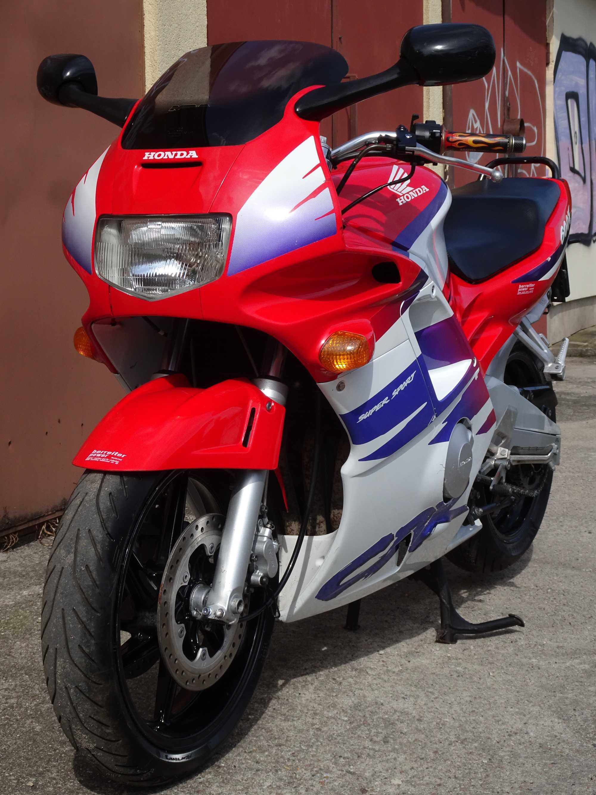 Honda CBR 600 F Super Stan ! Zadbana ! 26 tyś km !