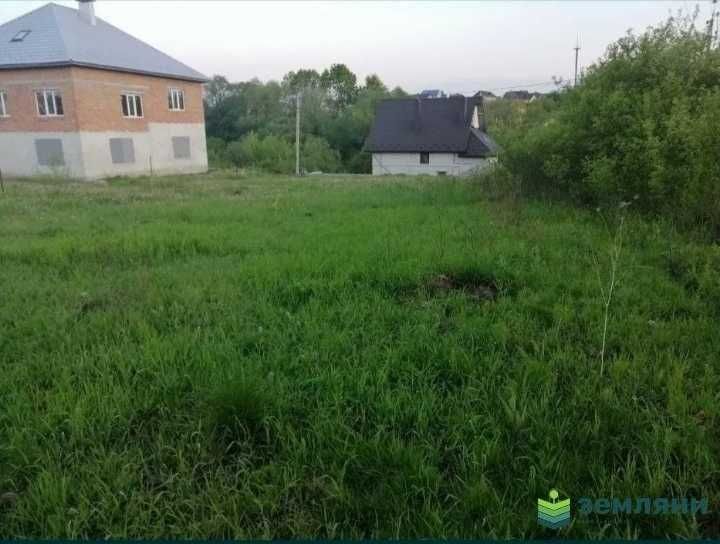 Продам земельну ділянку в с.Угринів