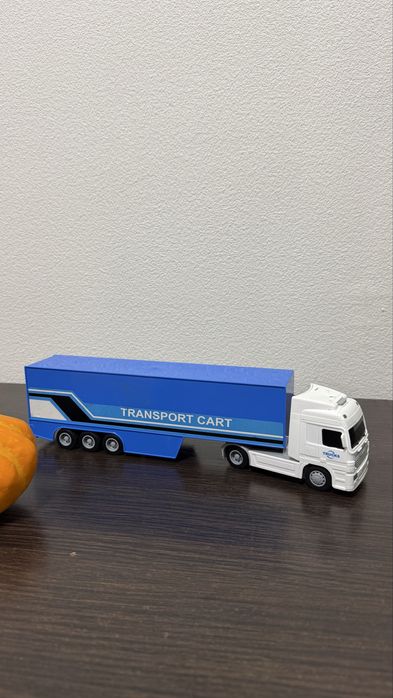 Машинка дитяча, вантажівка фура фургон