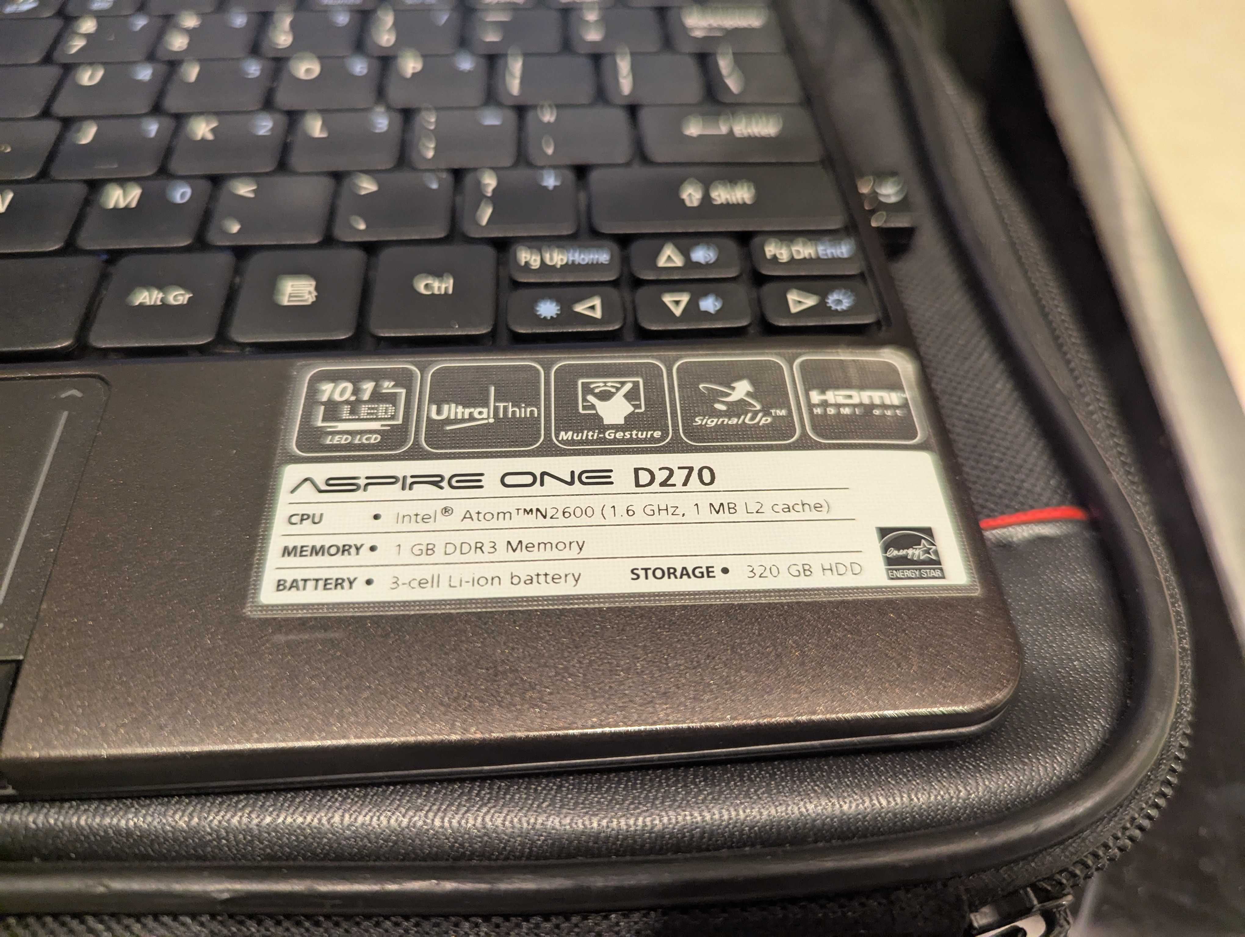 Netbook Acer D270 Linux, Torba, Myszka i zasilacz