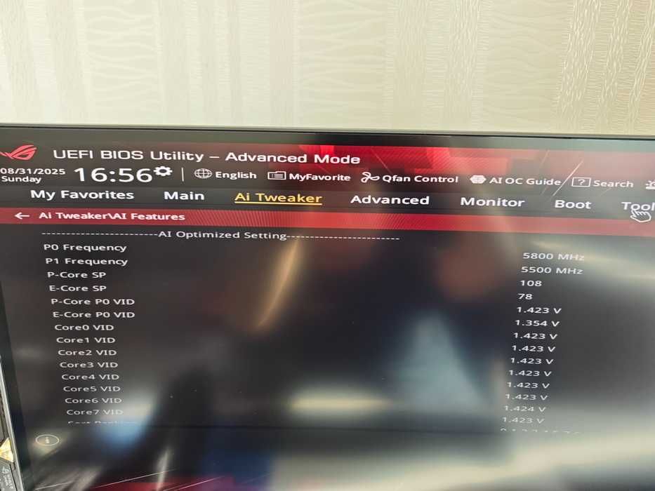 i9-13900KF Asus ROG STRIX Z790-E WIFI 32GB DDR5-6000 FURY Beast RGB