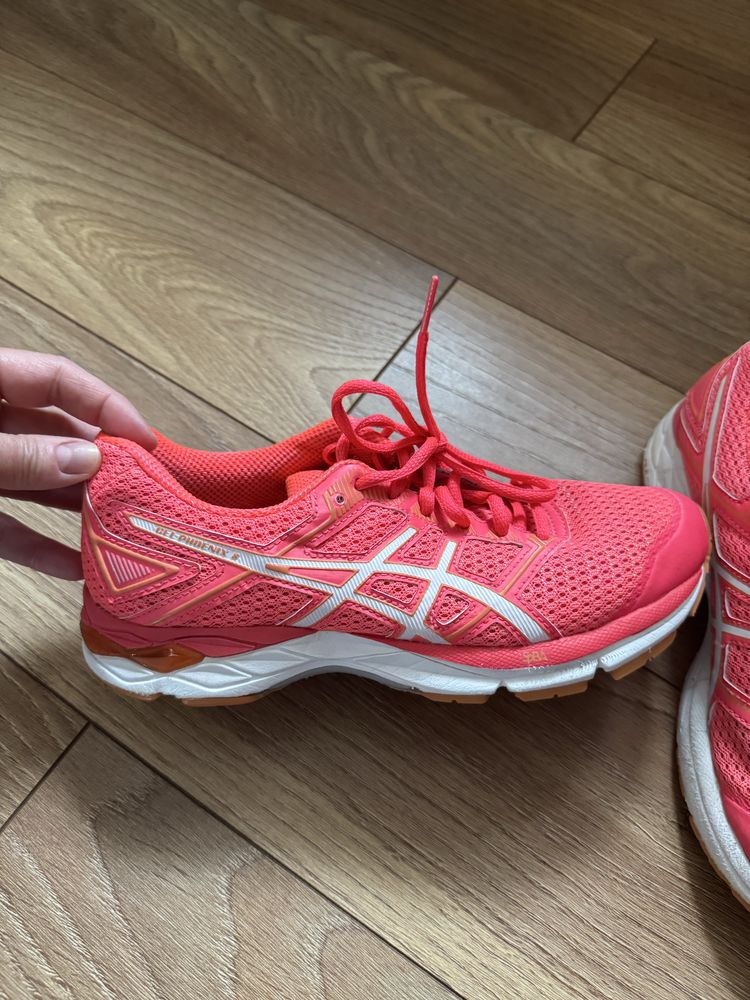 Кросівки Asics p.37,5