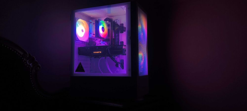 Komputer do gier - Ryzen 5 3600 - RX 5600XT - 16GB RAM-M2 512GB