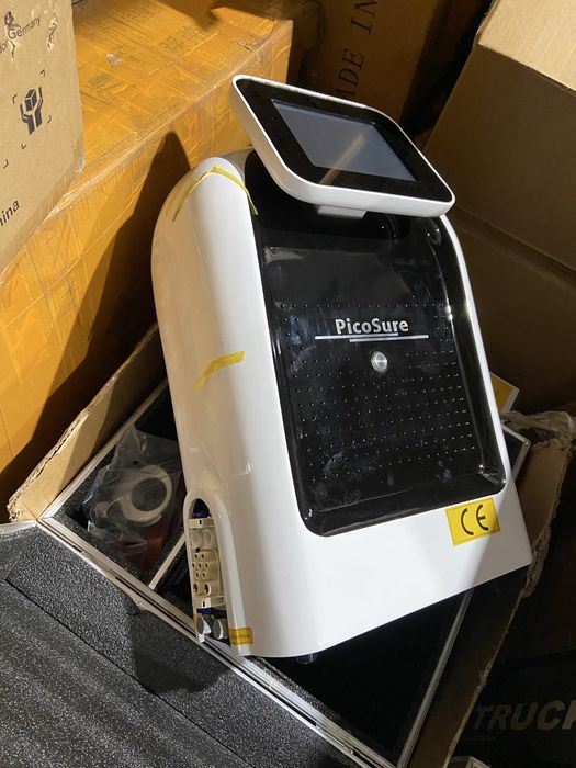 Tratamento laser para remover tatuaguens rugas marcas de acne