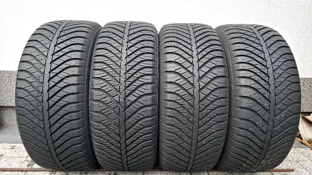 Opony 215/55 R16 Goodyear Vector4seasons 7.5mm2023r