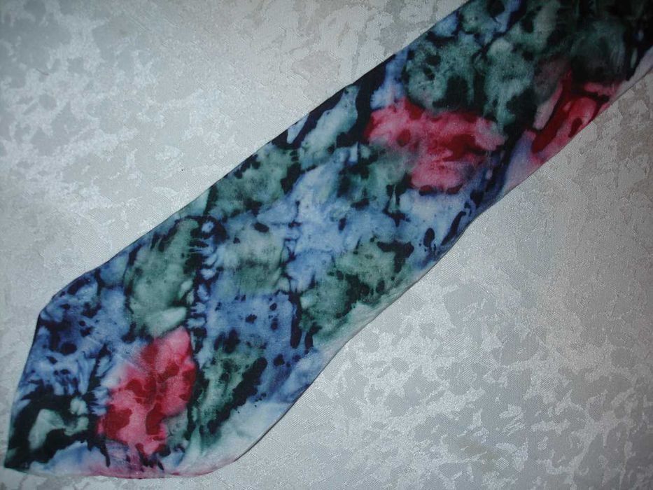 ГАЛСТУК (краватка), 100% ШОВК, ніжно-барвисто-блакитна. УНІСЕКС.