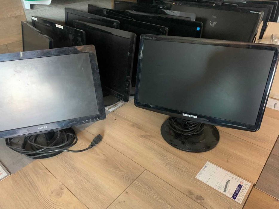 РАСПРОДАЖА мониторов  19