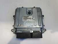 Volvo XC60 2.4 D5 STEROWNIK SILNIKA komputer 31392982