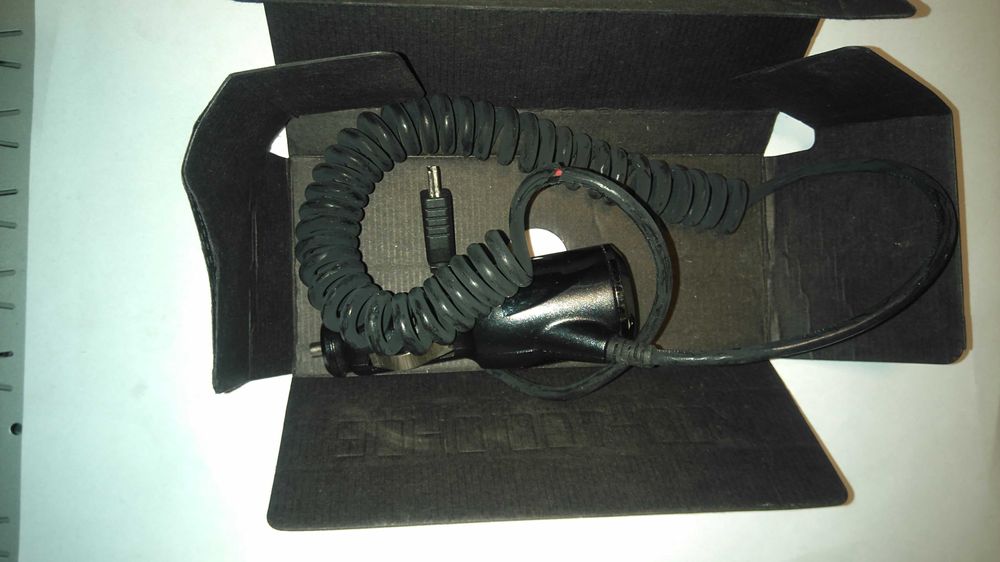 Telefon komórkowy HCT Innovation komplet box