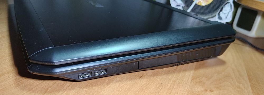 Игровой ноут Msi Gt70 i7,видео4Гб,Ssd+hdd