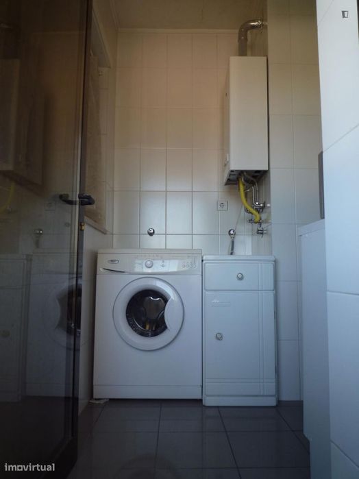 Apartamento com 2 quartos - localizado em Nogueiró e Tenões Braga