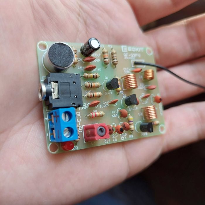 Плата радіо передавач з роз’ємом AUX, 3-6V ФМ - радио микрофон