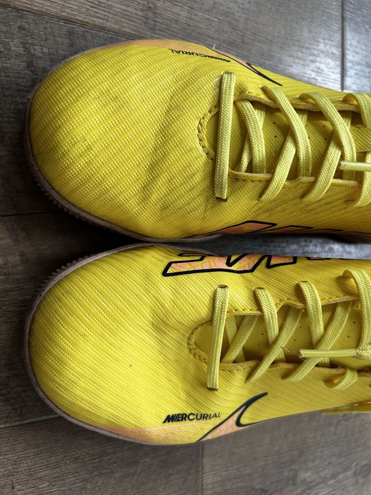 Buty Nike Mercurial 38,5 buty piłkarskie Nike halówki