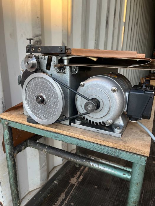 Maszyna do klejenia Tünkers