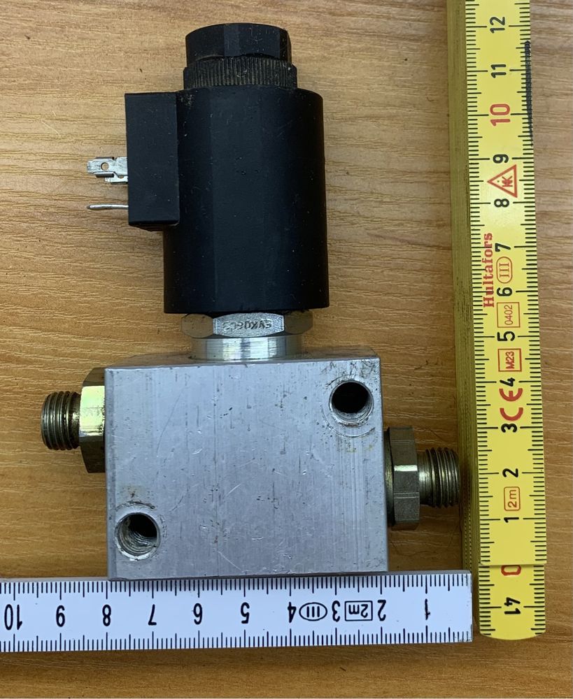 Elektrozawór hydrauliczny DANFOSS 171145