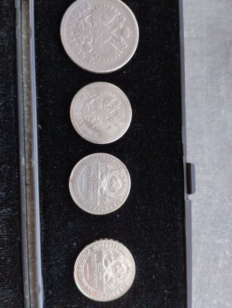 Срібні монети оригінал.бокс на монети