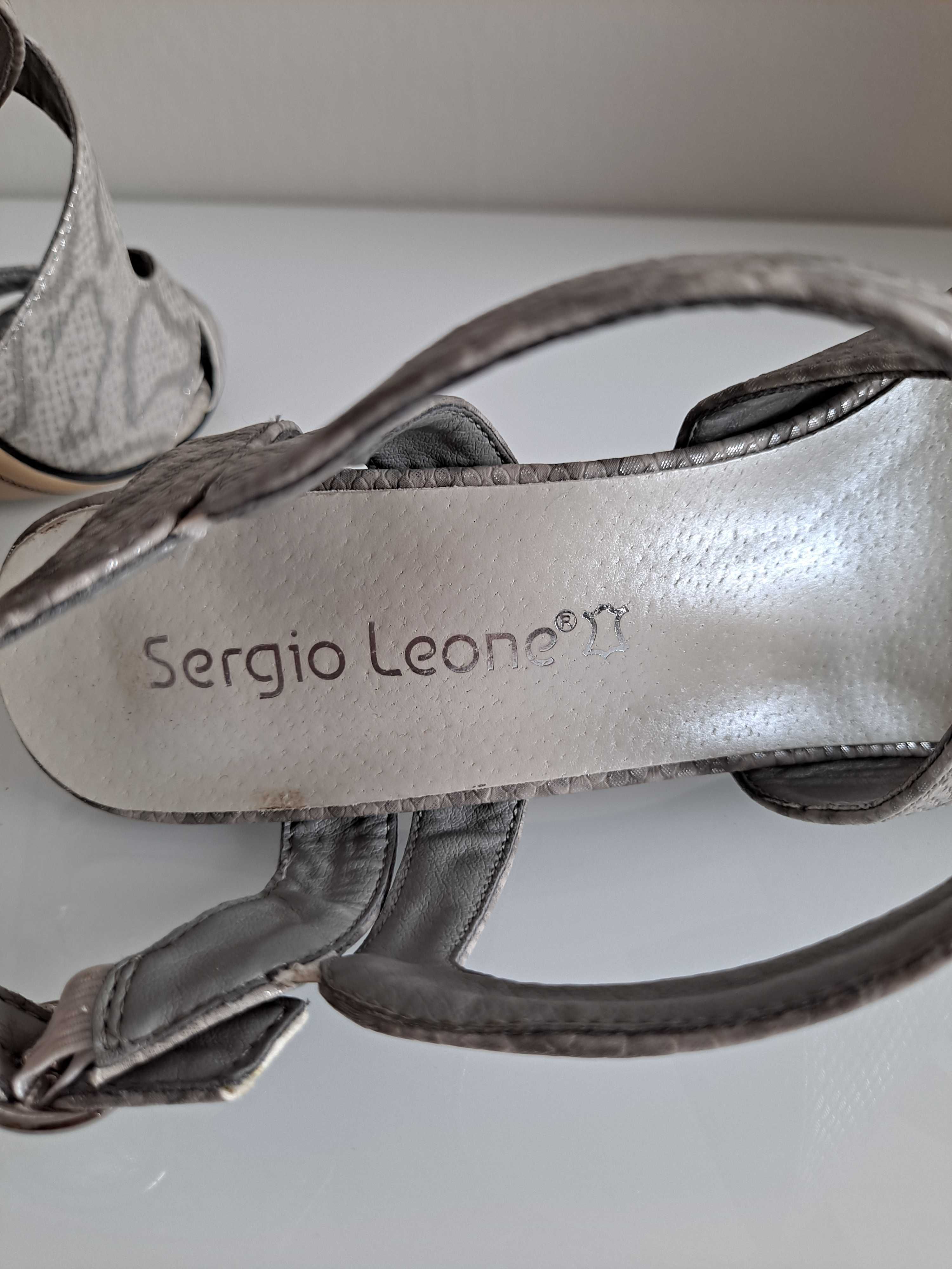 Sandały na szpilce firmy Sergio Leone 39