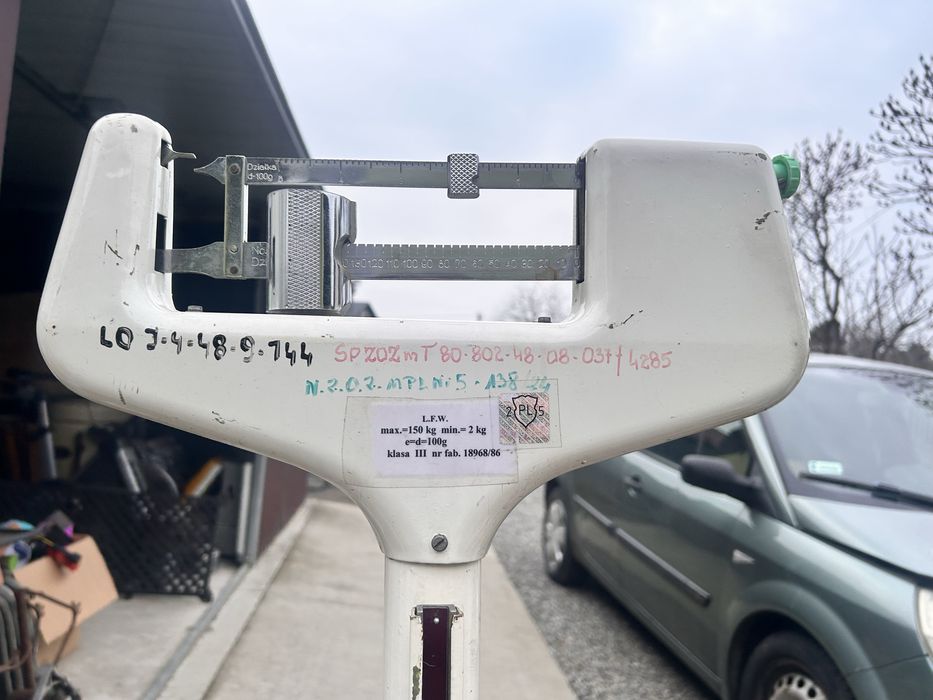 Stara waga lekarska duża PRL