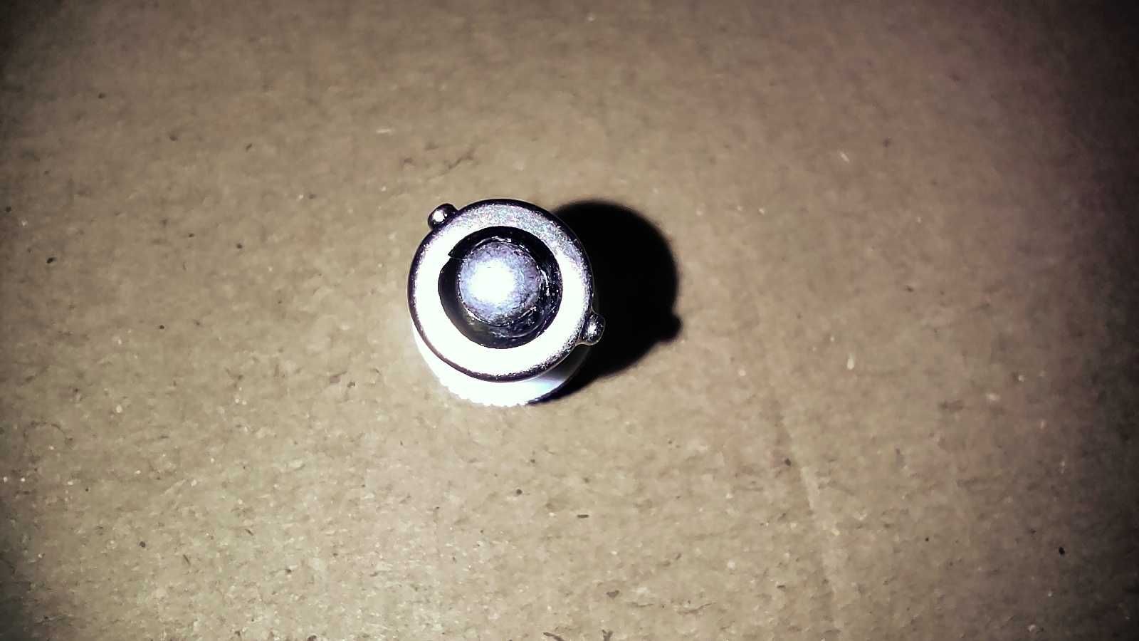 Автомобильная LED лампочка BAY9S White T11 6w