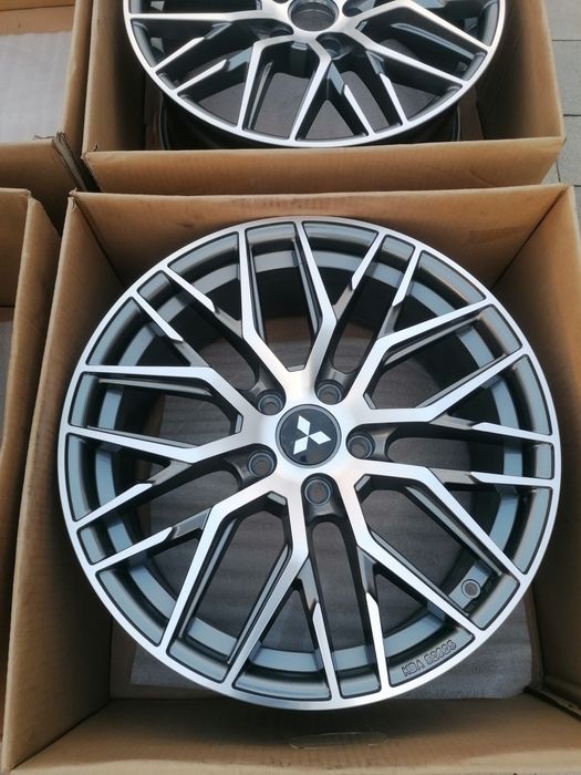 #MA4 Alufelgi R18 5x114,3 Lexus IS: 2005 RX: 2000 NX: 2014