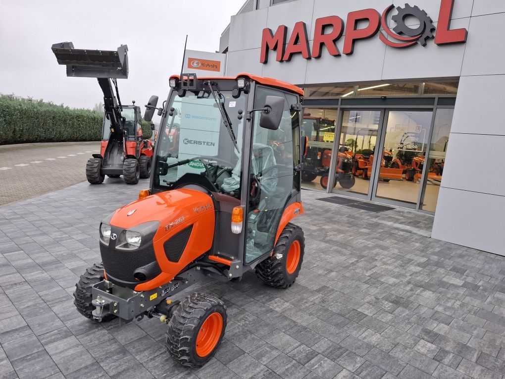 Kubota BX261 26 KM,4X4, Diesel, Mikrociągnik ogrodniczy (97 560 netto)
