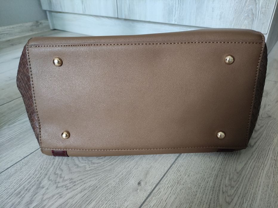 Жіноча сумочка, стан нової