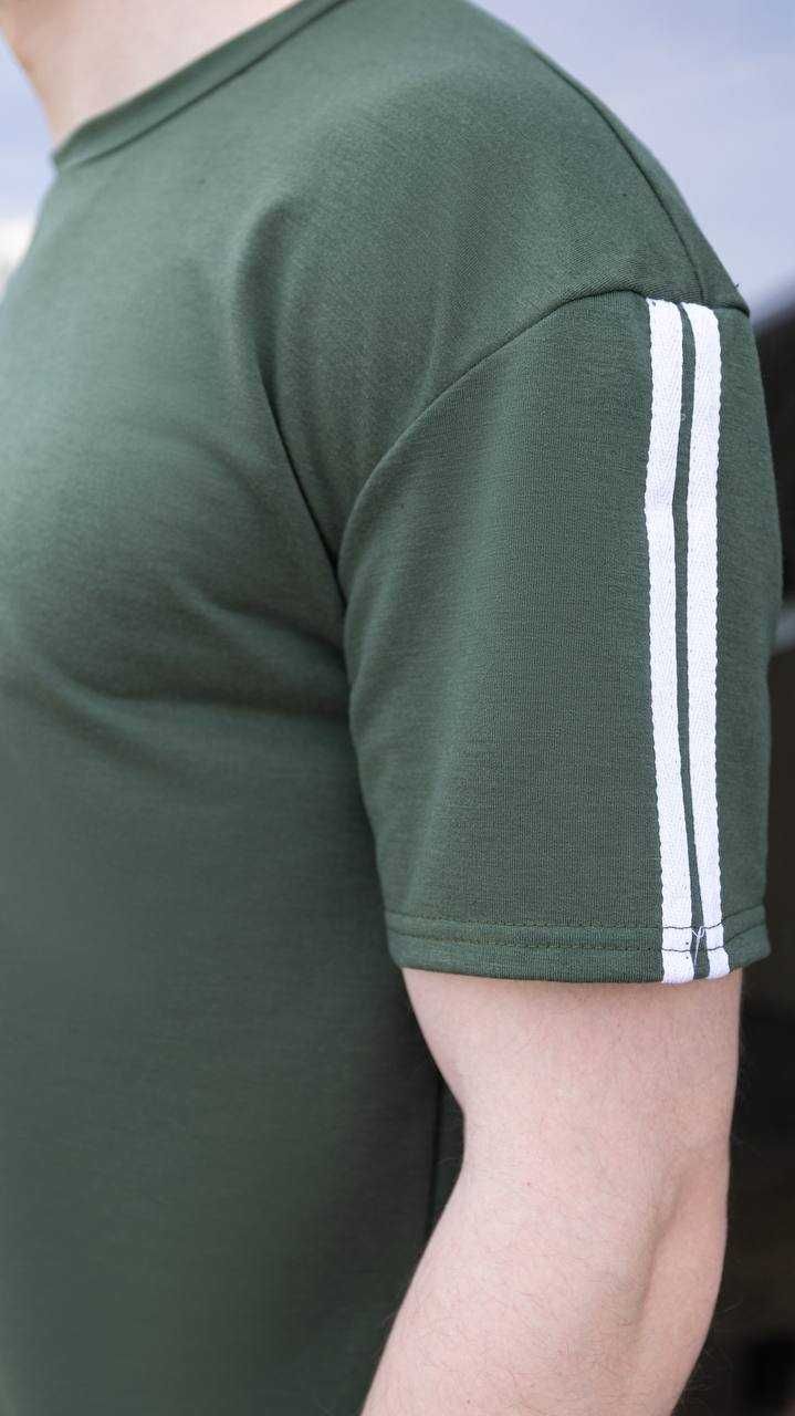 Мужской летний костюм чоловічий літній костюм шорти та футболка