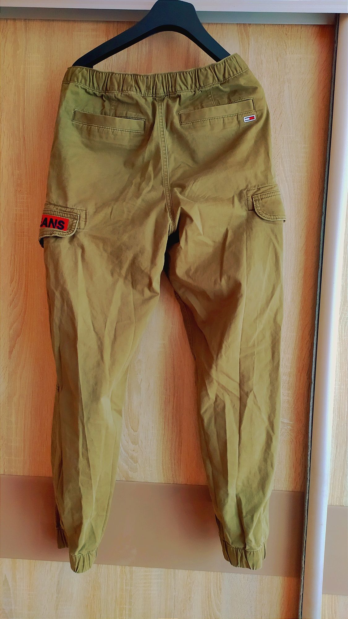 Spodnie bojówki męskie Tommy Jeans Oryginalne