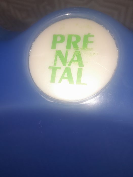 2 banheiras de  bebe 10€ cada