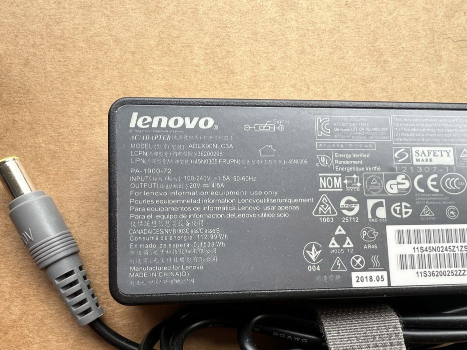 Зарядне зарядка LENOVO 20V 4.5 A 90w 7.9x5.5 8.0 Блок живлення леново