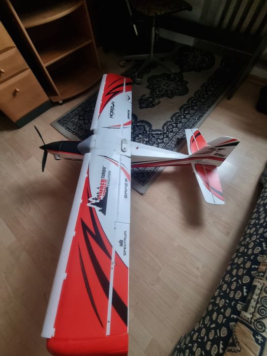 Zdalnie sterowany model samolotu E-flite Turbo Timber Evolution 1,5 m