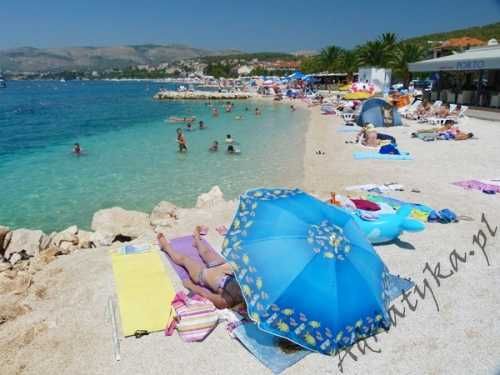 Apartamenty z basenem! Chorwacja Okrug Gornji Ciovo Dom Nocleg Kwatery