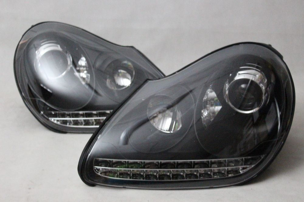 Lampy przednie przód PORSCHE CAYENNE 03-07 XENON LED Black Tuning NOWE