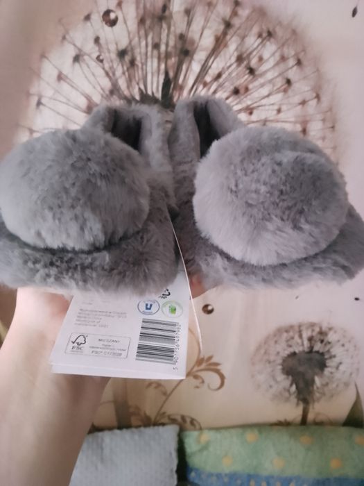 Kapcie damskie CLEVÉ rozmiar 36-37