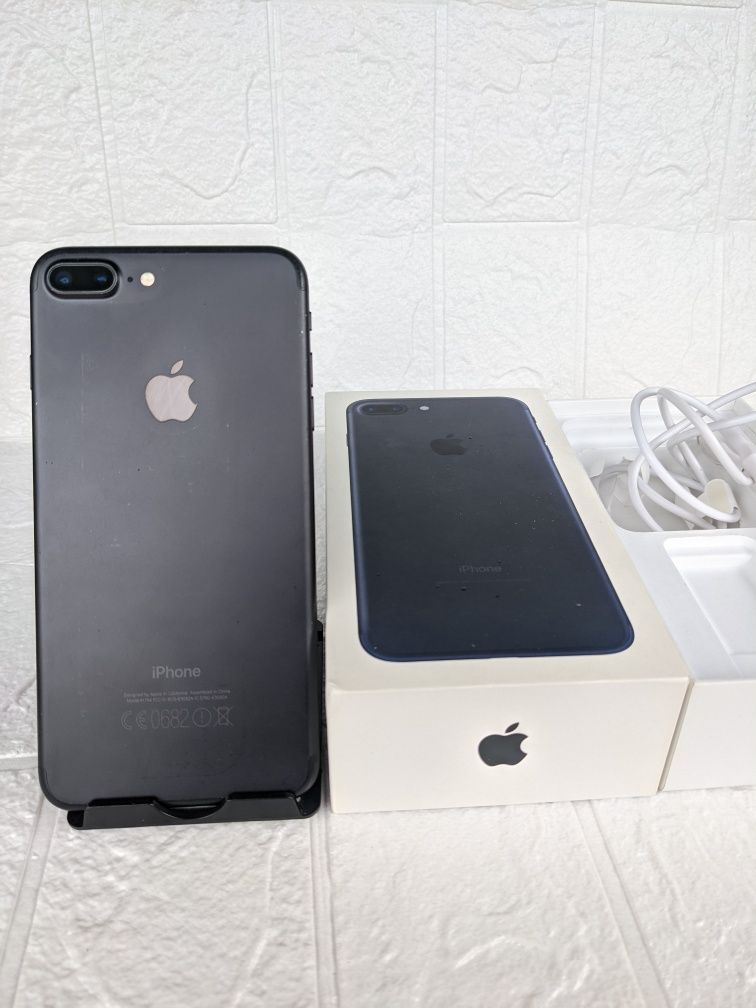 iPhone 7+ Black/neverlock/100%/коробка