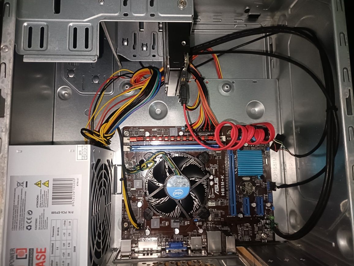 Computador ASUS i3