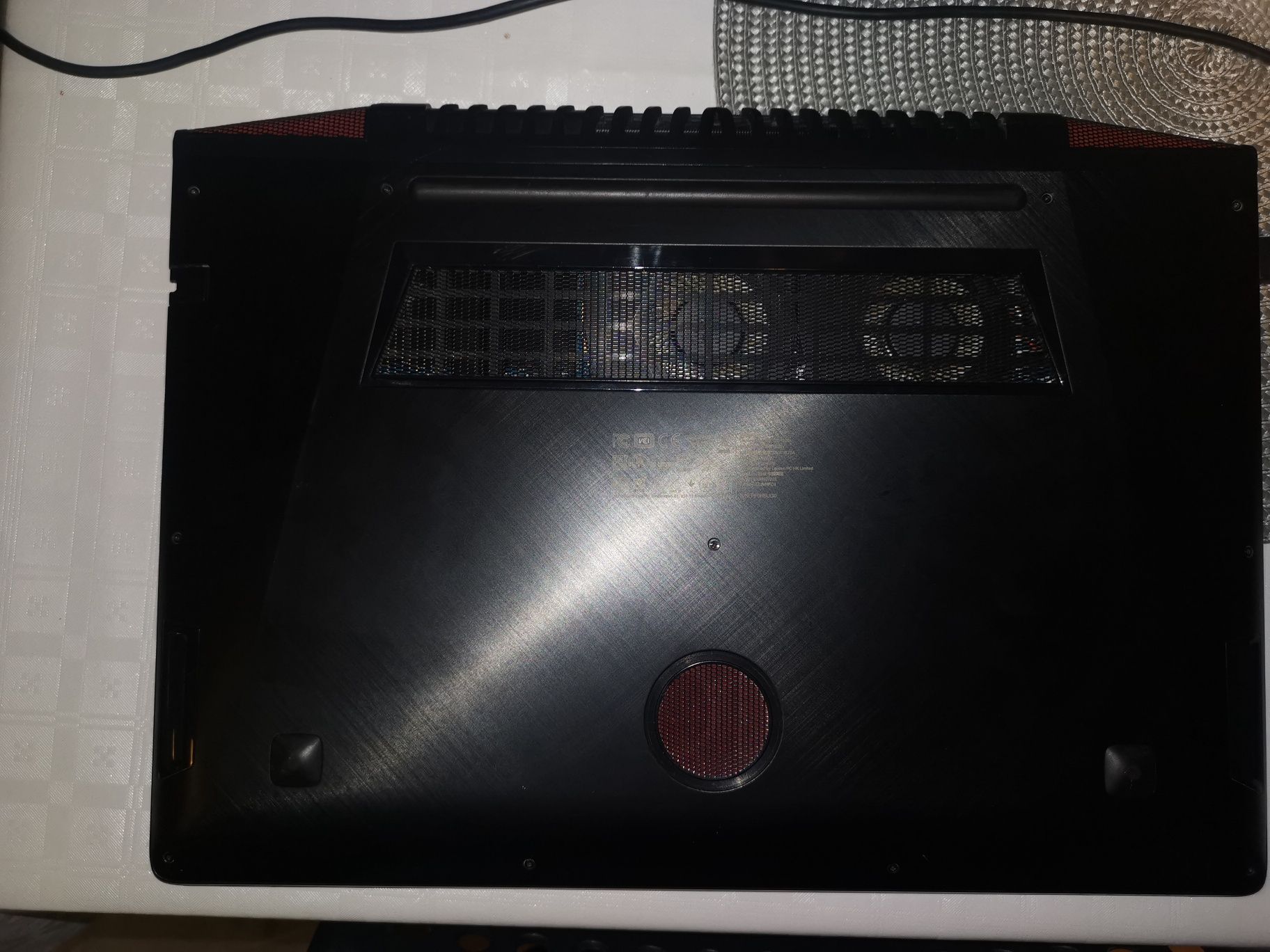 Laptop lenovo y700