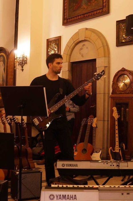 Prywatne lekcje gry na gitarze, nauka gry gitara