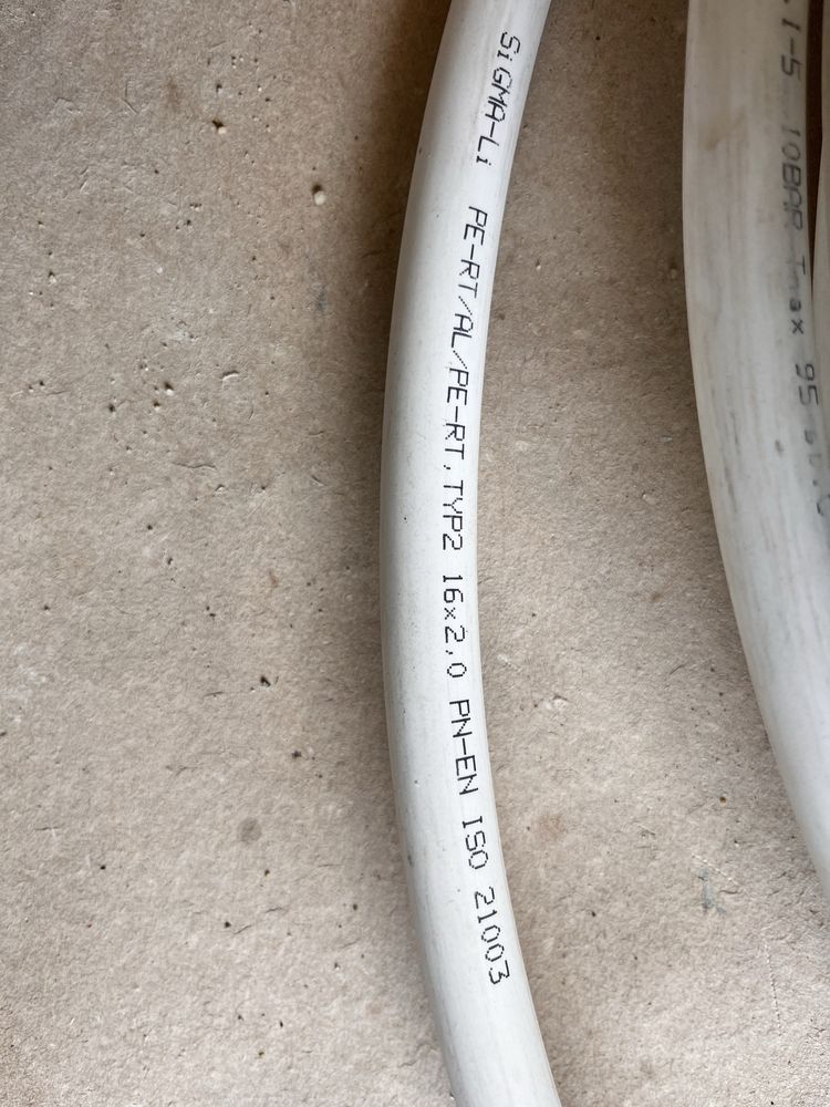 Rura PEX fi16 2mm 36 mb.